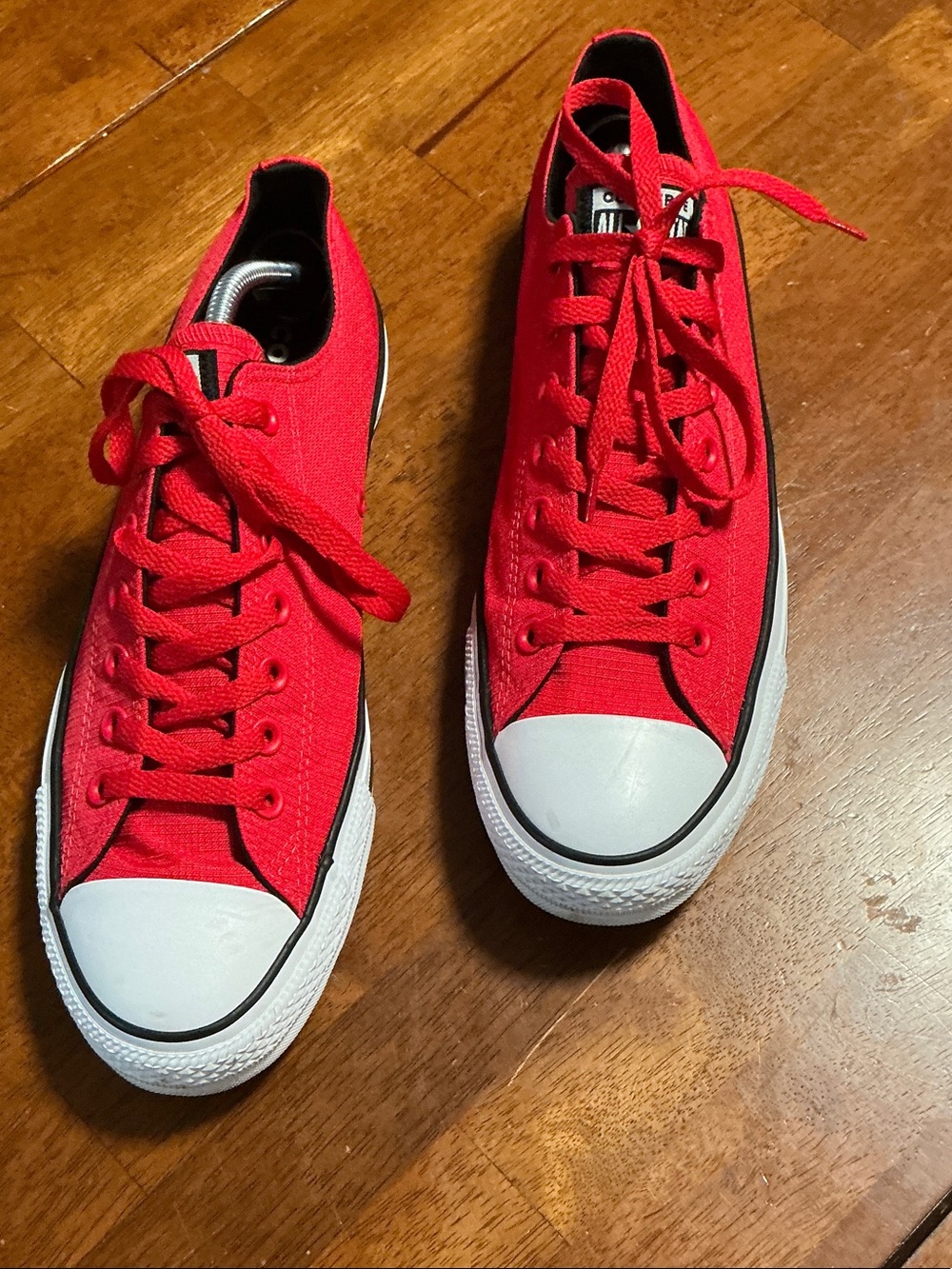 Classic Red Canvas Low-Top Sneakers - Men's